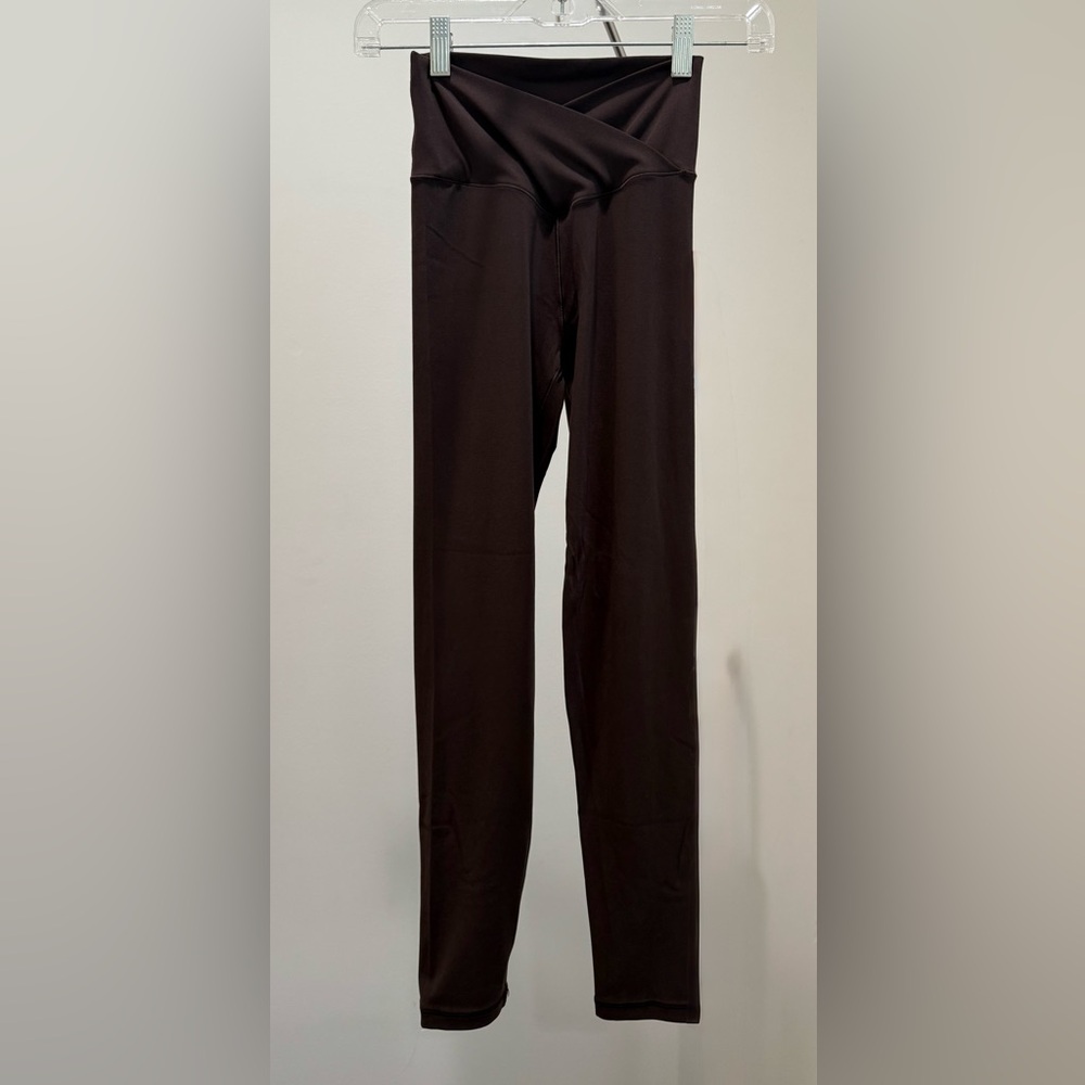 Aerie OFFLINE Real Me Crossover Leggings - High Rise 7/8 Brown Size S